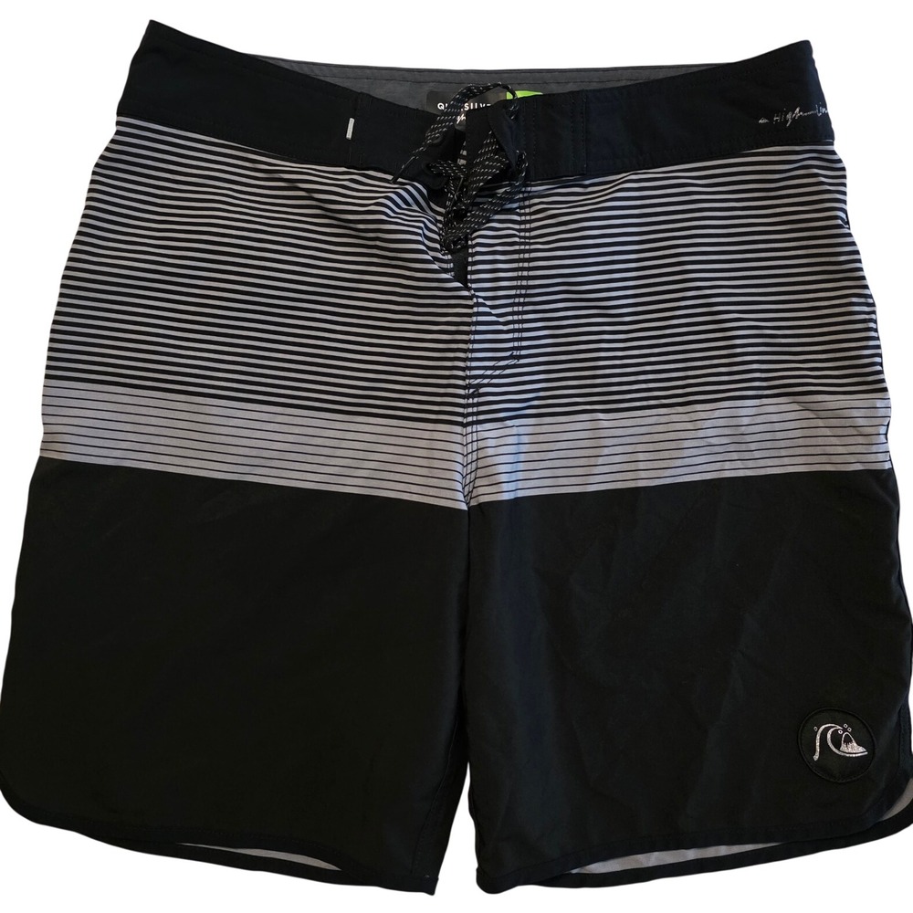 Quiksilver Highline DryFlight Board Shorts Mens 33 Black Striped 4-Way Stretch